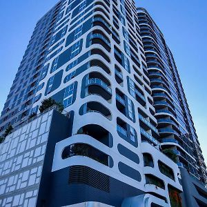 Serain Residences On Hope Street